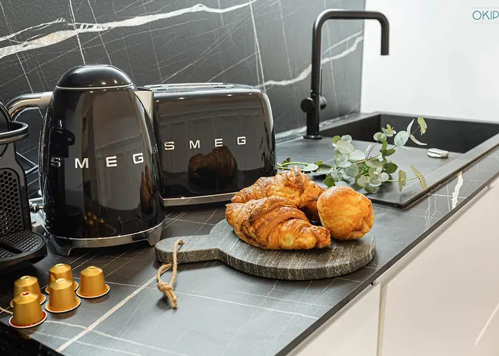 King Size Beds - Zen Monceau