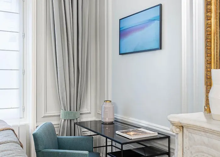 King Size Beds - Zen Monceau Apartman