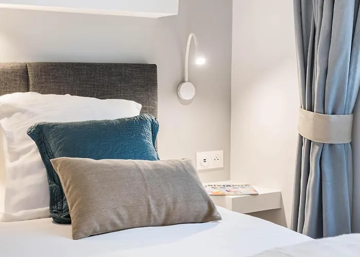King Size Beds - Zen Monceau * Párizs