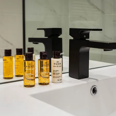 King Size Beds - Zen Monceau Appartement *